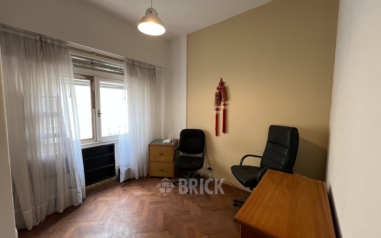 PARANA al 200 Piso 5 11