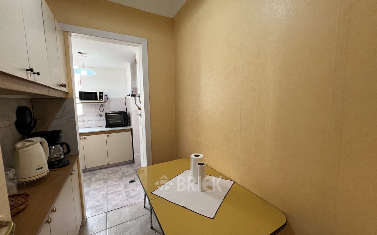 PARANA al 200 Piso 5 18