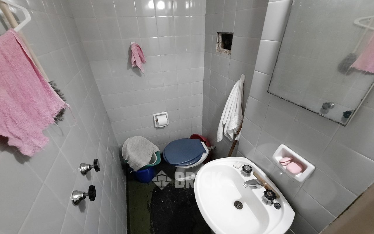 SALGUERO, JERONIMO al 1700 Piso 2 16