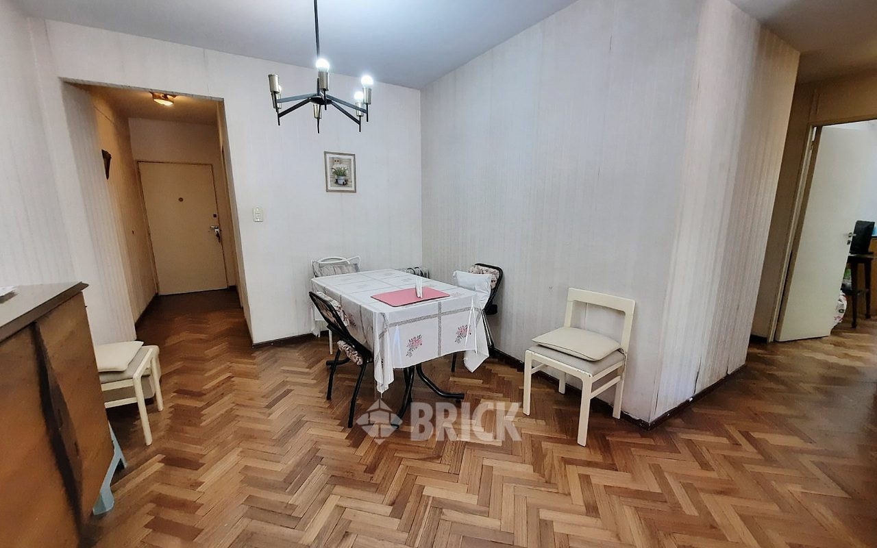 SALGUERO, JERONIMO al 1700 Piso 2 5