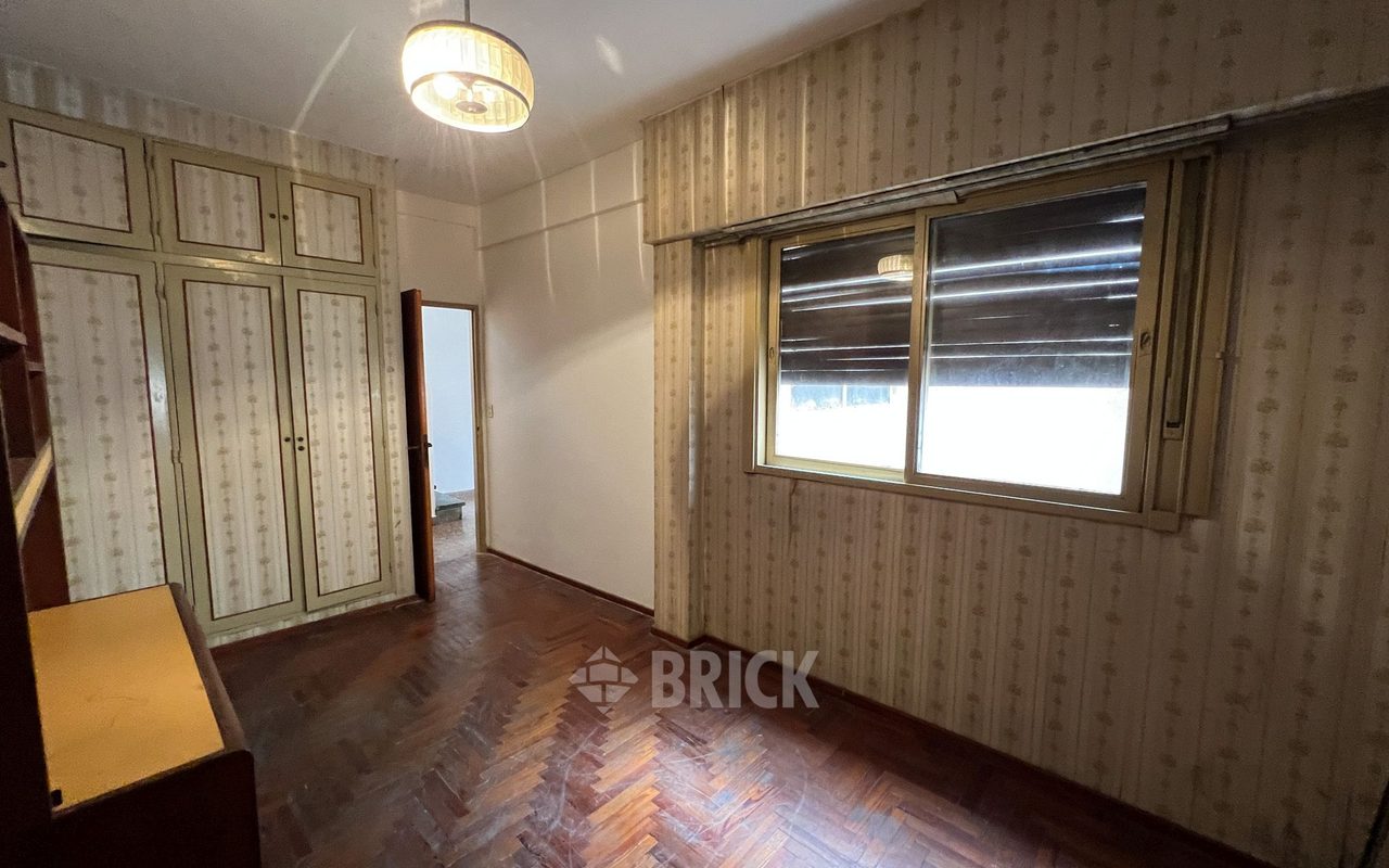 CHILE al 2500 Piso PB 10