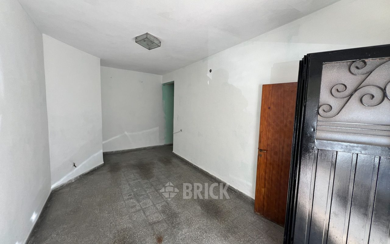 CHILE al 2500 Piso PB 13