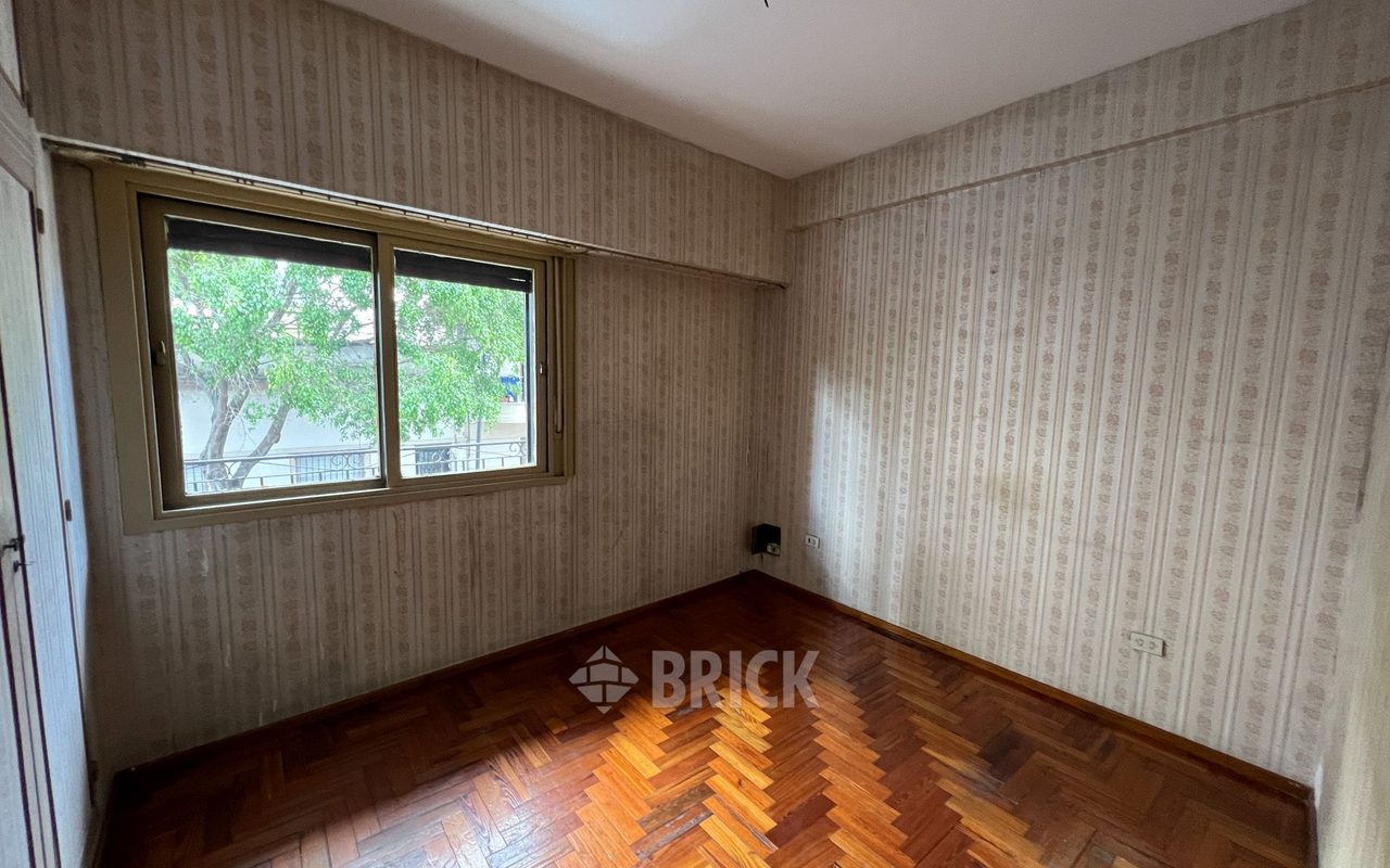 CHILE al 2500 Piso PB 17