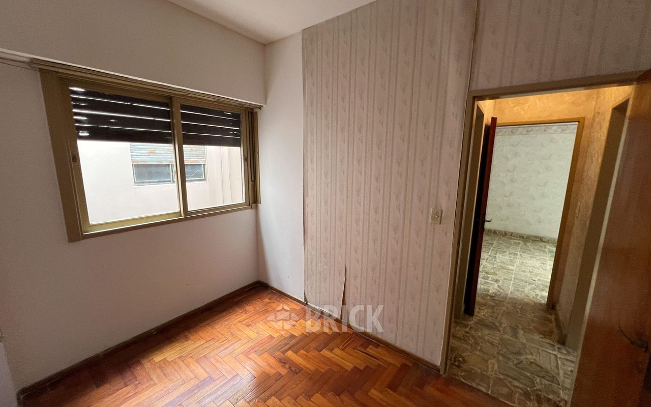 CHILE al 2500 Piso PB 20