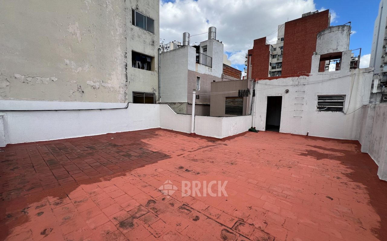 CHILE al 2500 Piso PB 27