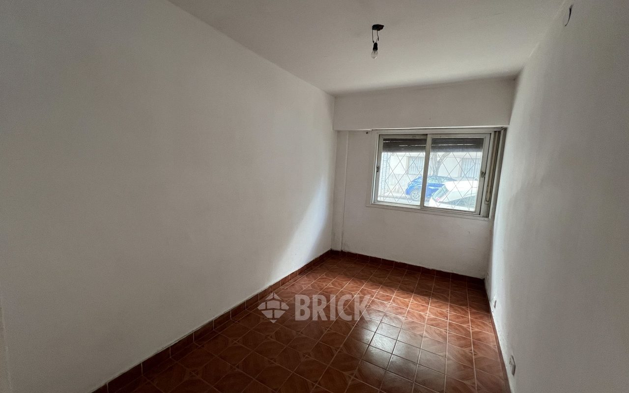 CHILE al 2500 Piso PB 38