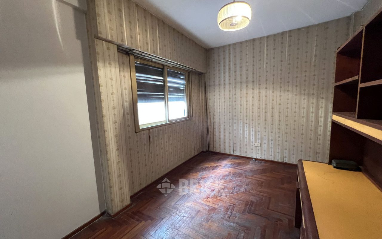 CHILE al 2500 Piso PB 9