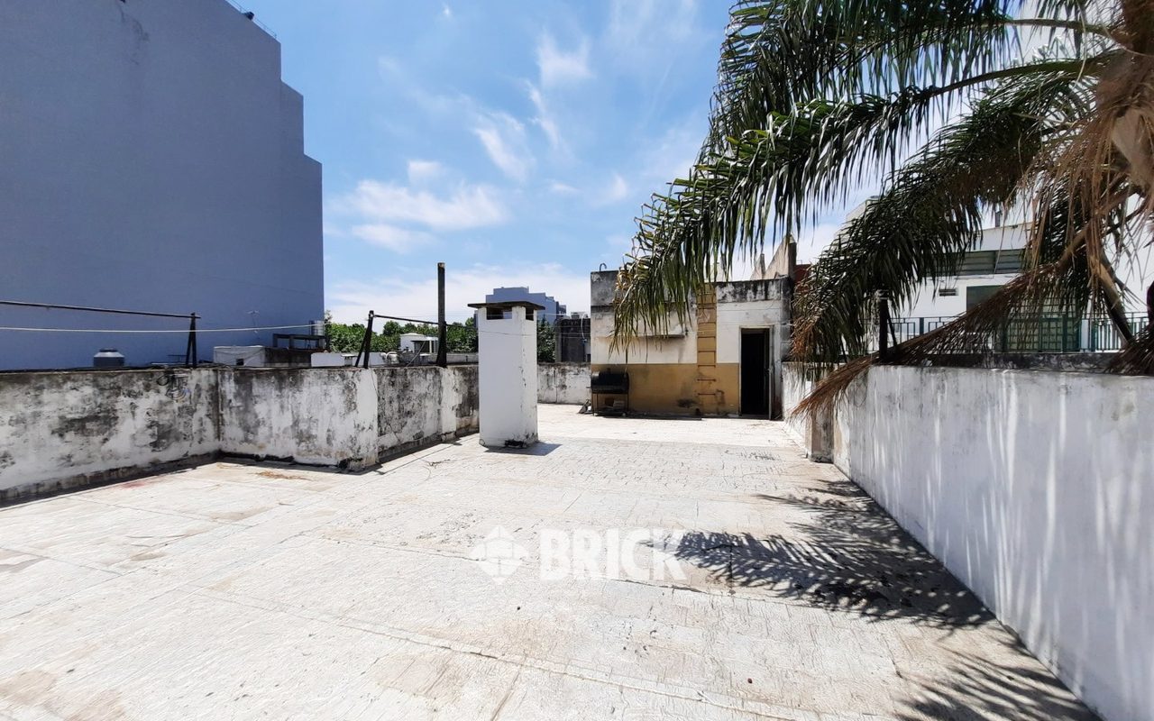 JUJUY, AV. al 2000 Piso PB 19