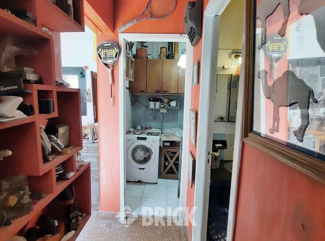 JUJUY, AV. al 2000 Piso PB 5