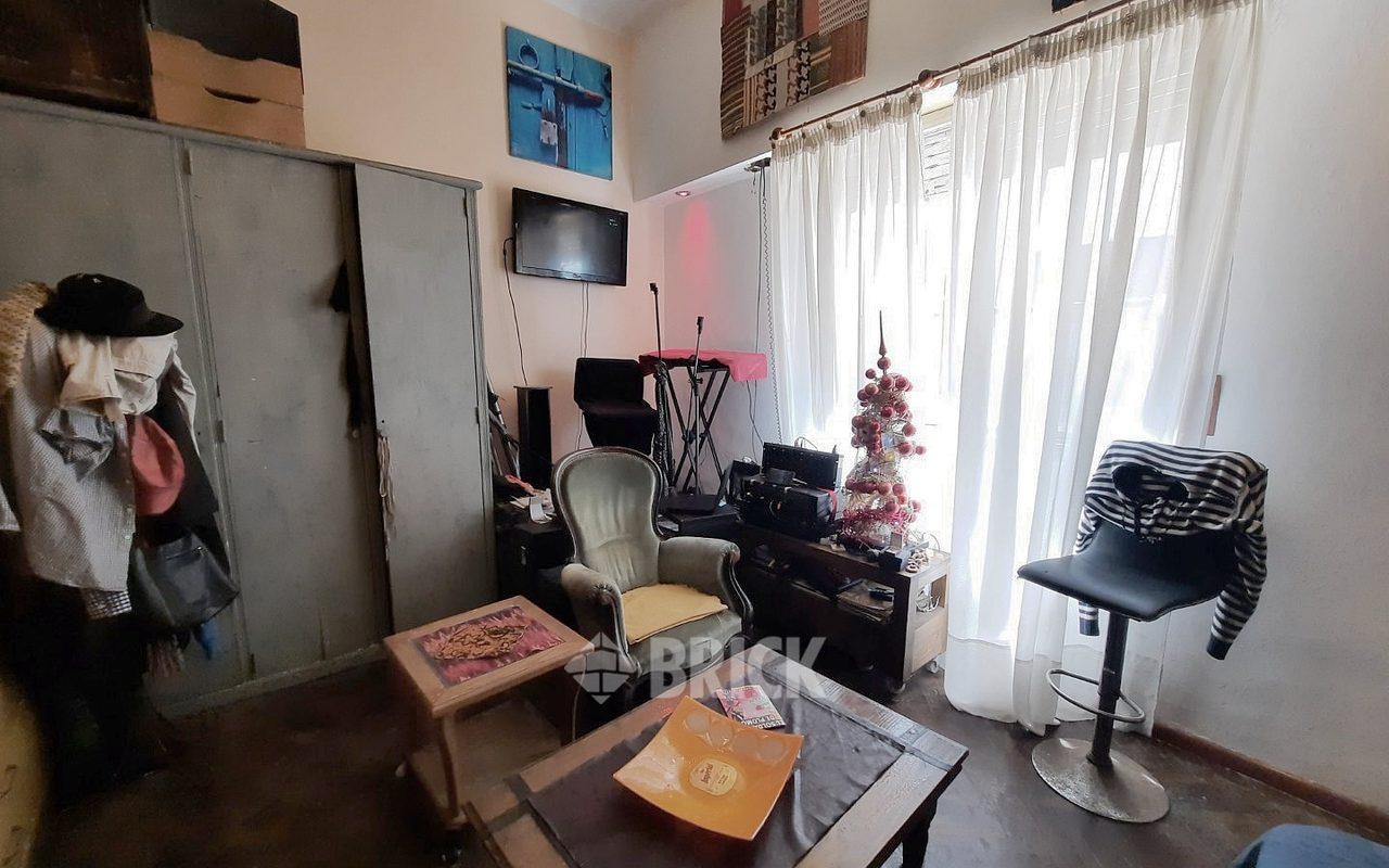 JUJUY, AV. al 2000 Piso PB 7