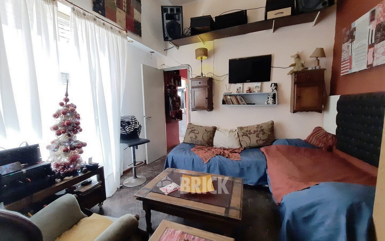 JUJUY, AV. al 2000 Piso PB 8