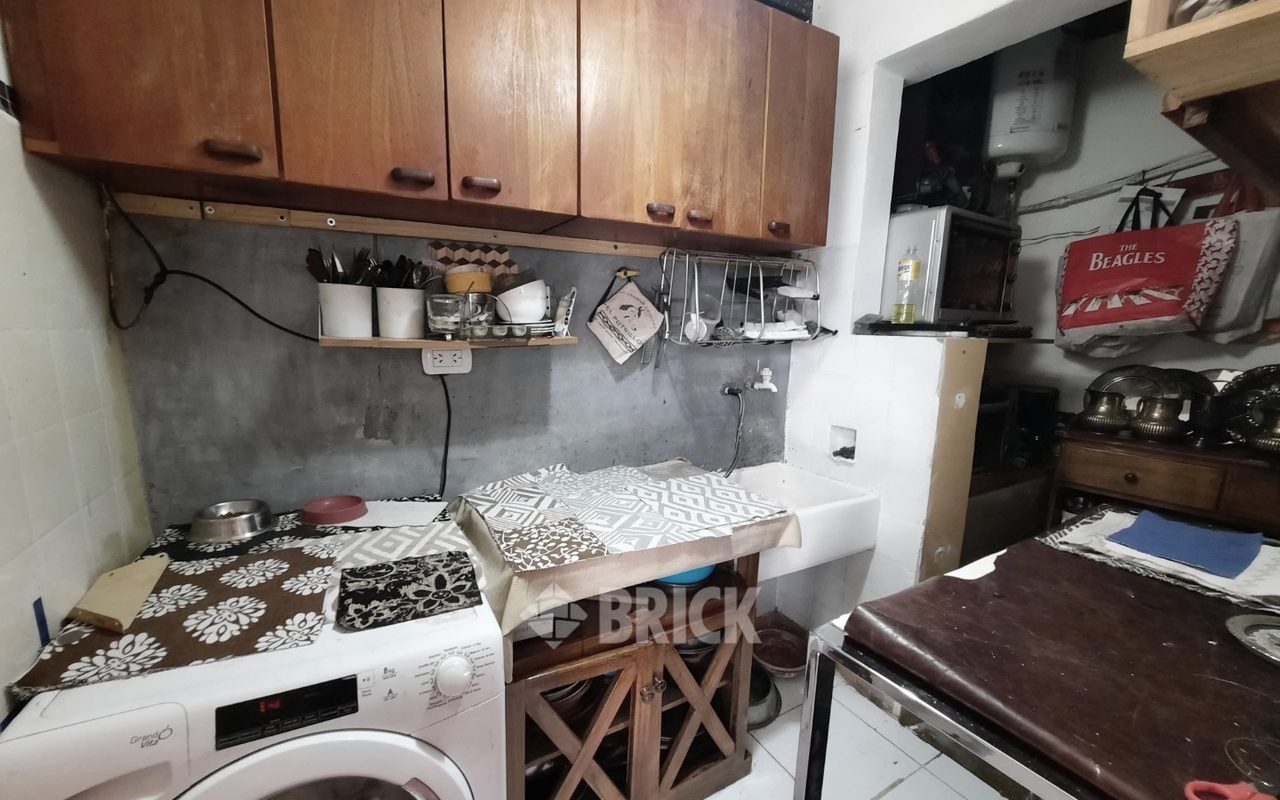 JUJUY, AV. al 2000 Piso PB 9