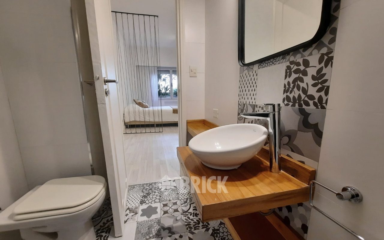 POSADAS al 1400 Piso 1 18