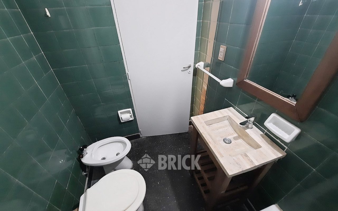 INDEPENDENCIA, AV. al 3100 Piso 2 15