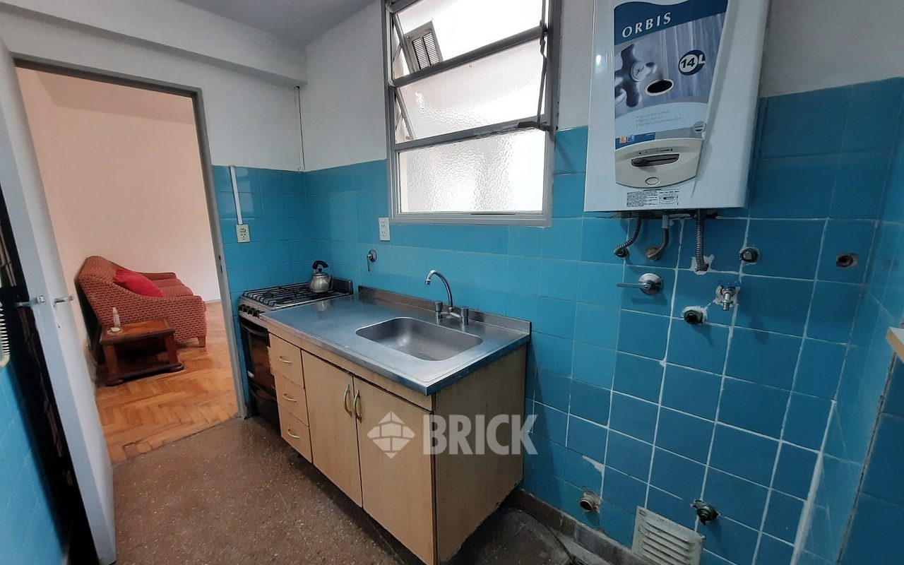 INDEPENDENCIA, AV. al 3100 Piso 2 17