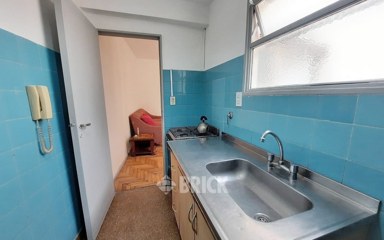 INDEPENDENCIA, AV. al 3100 Piso 2 18