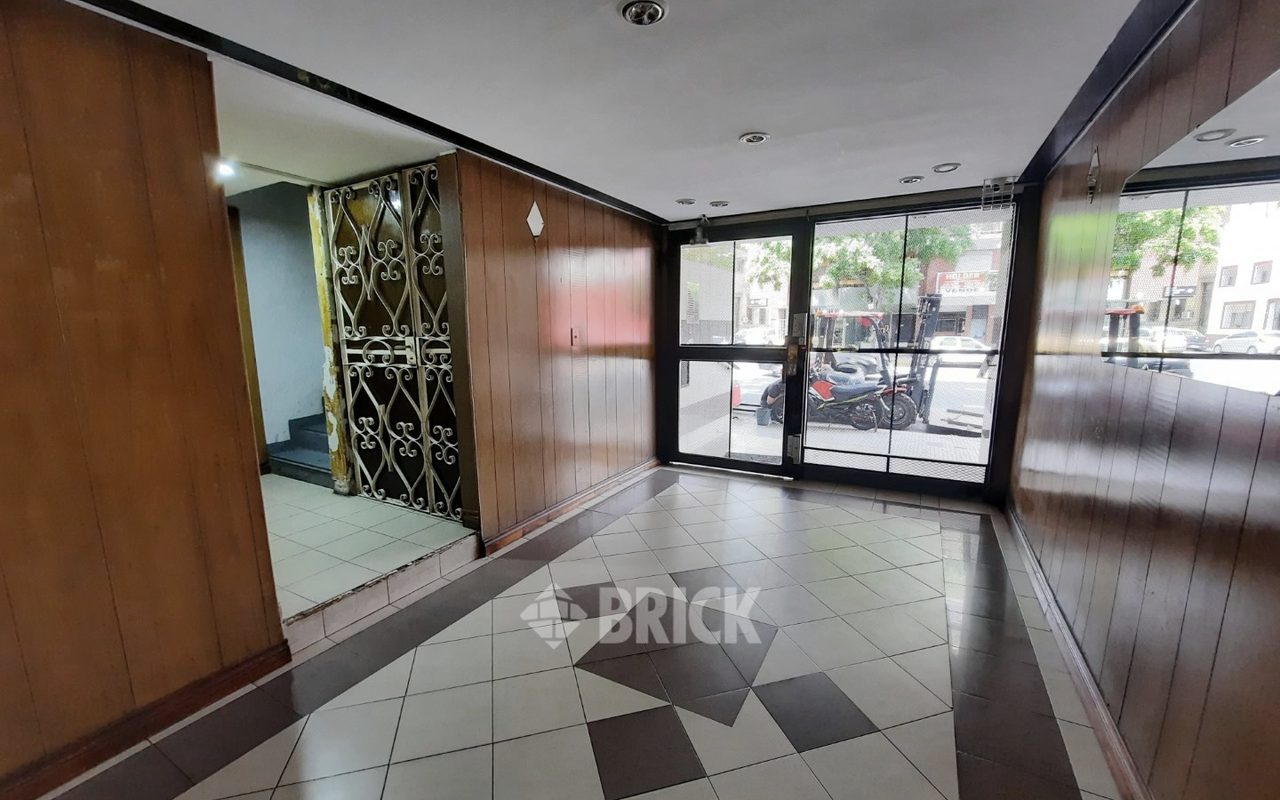 INDEPENDENCIA, AV. al 3100 Piso 2 19