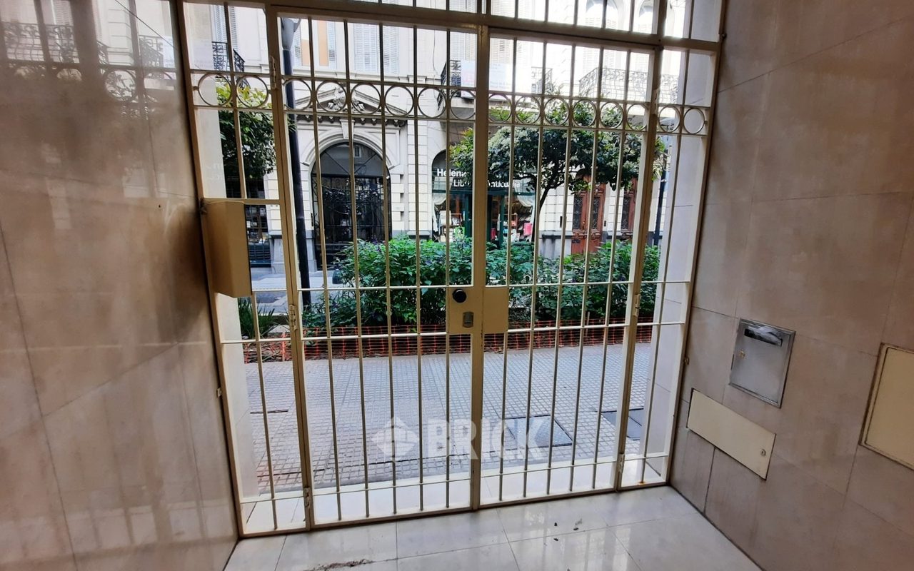 ESMERALDA al 800 Piso 2 22