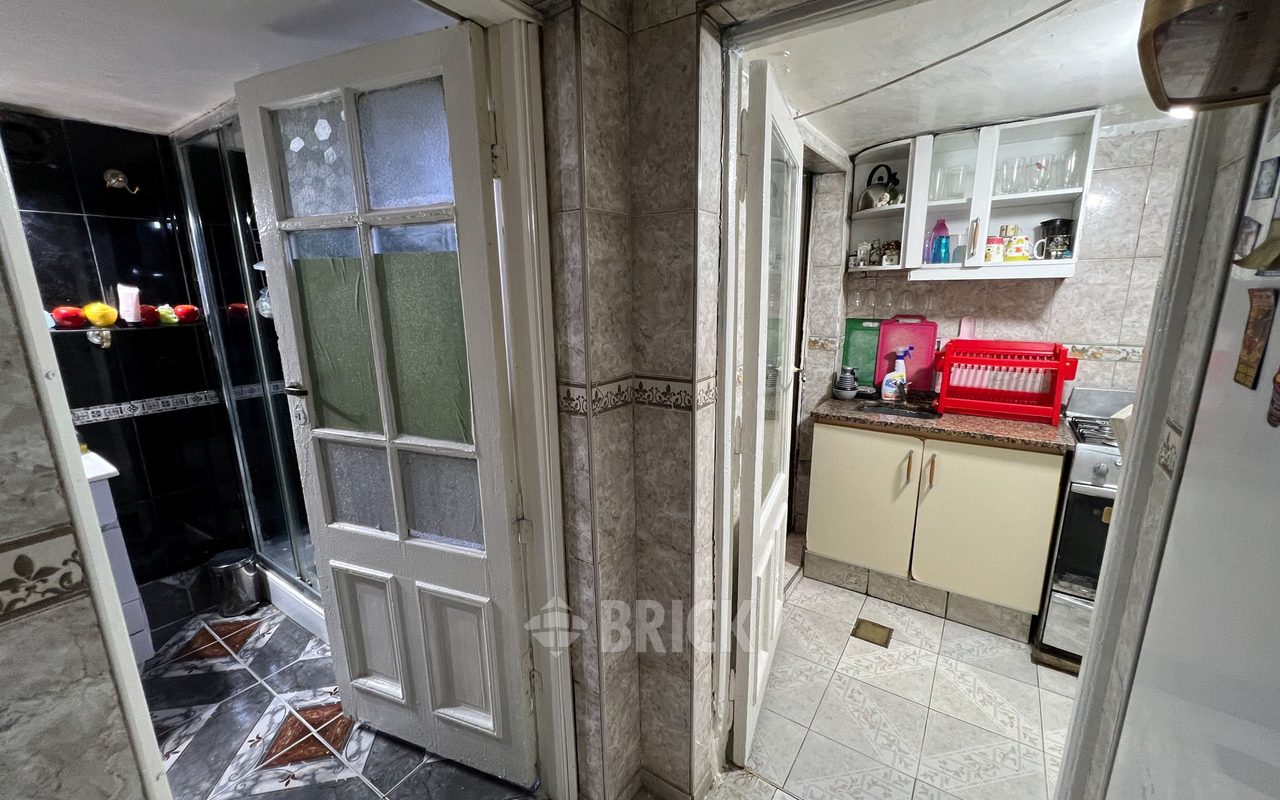 ALSINA, ADOLFO al 3000 Piso PB 13