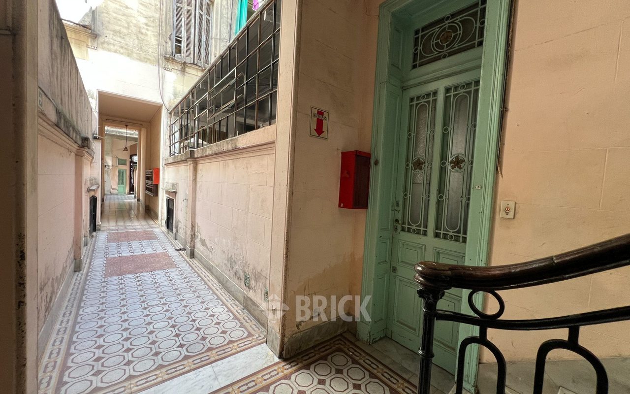 ALSINA, ADOLFO al 3000 Piso PB 26