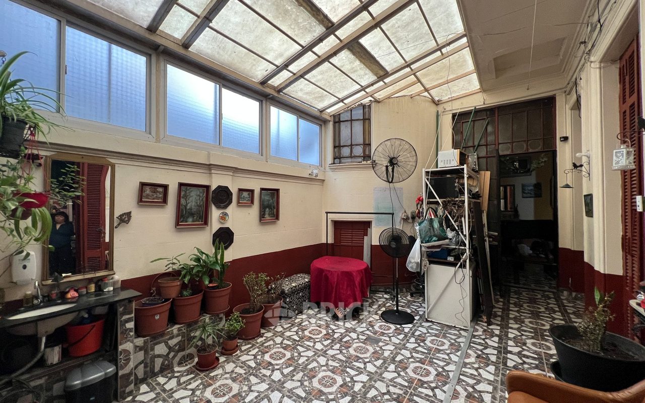 ALSINA, ADOLFO al 3000 Piso PB 6