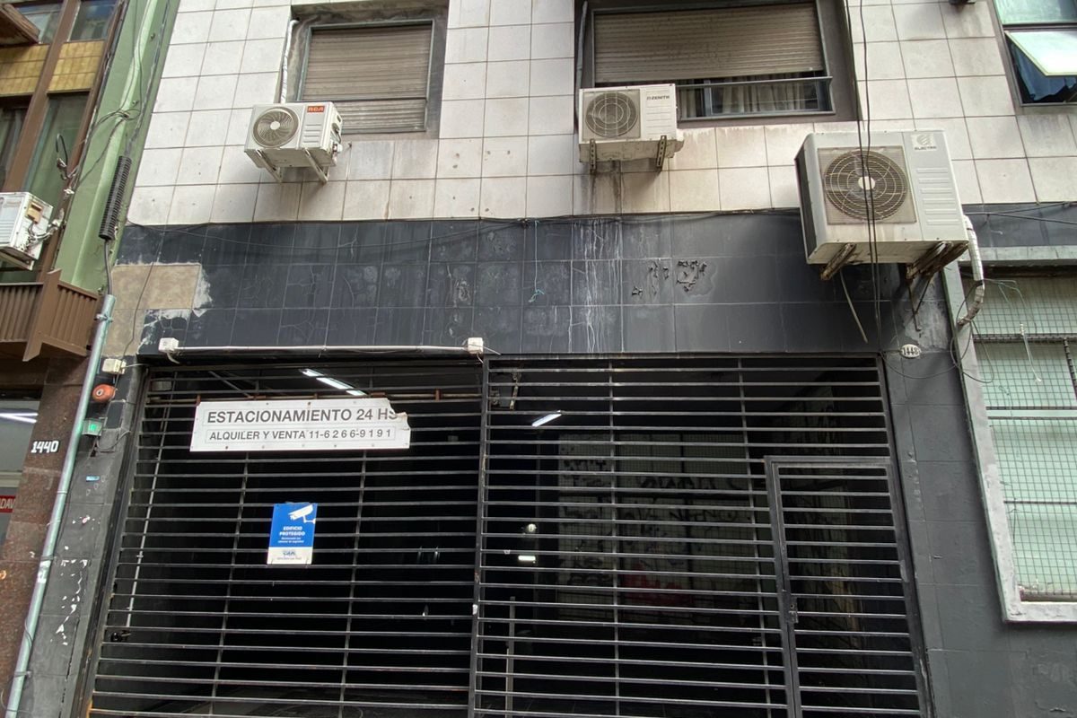 RIVADAVIA, AV. al 1400 Piso 3° SUB. Nº 56 1