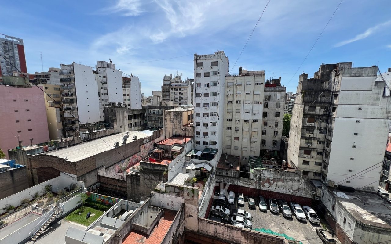 SARMIENTO al 2000 Piso 9 10