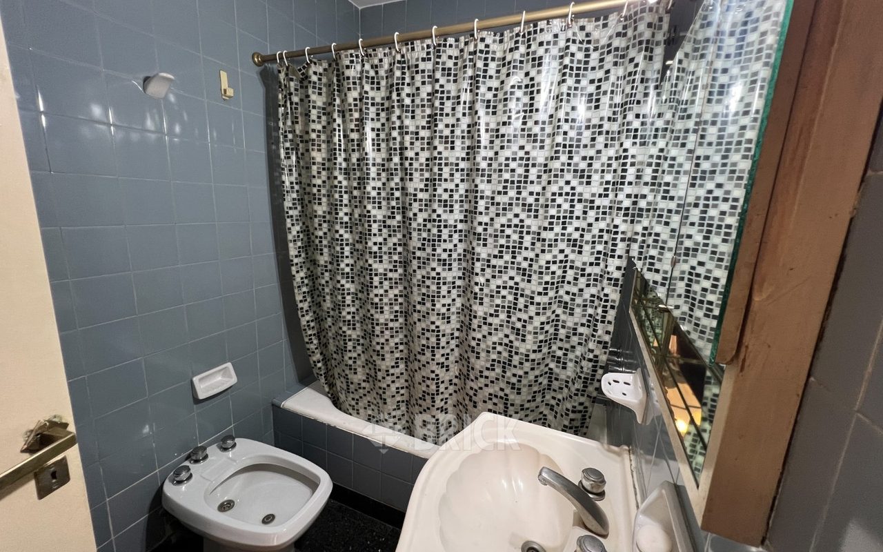 SARMIENTO al 2000 Piso 9 16