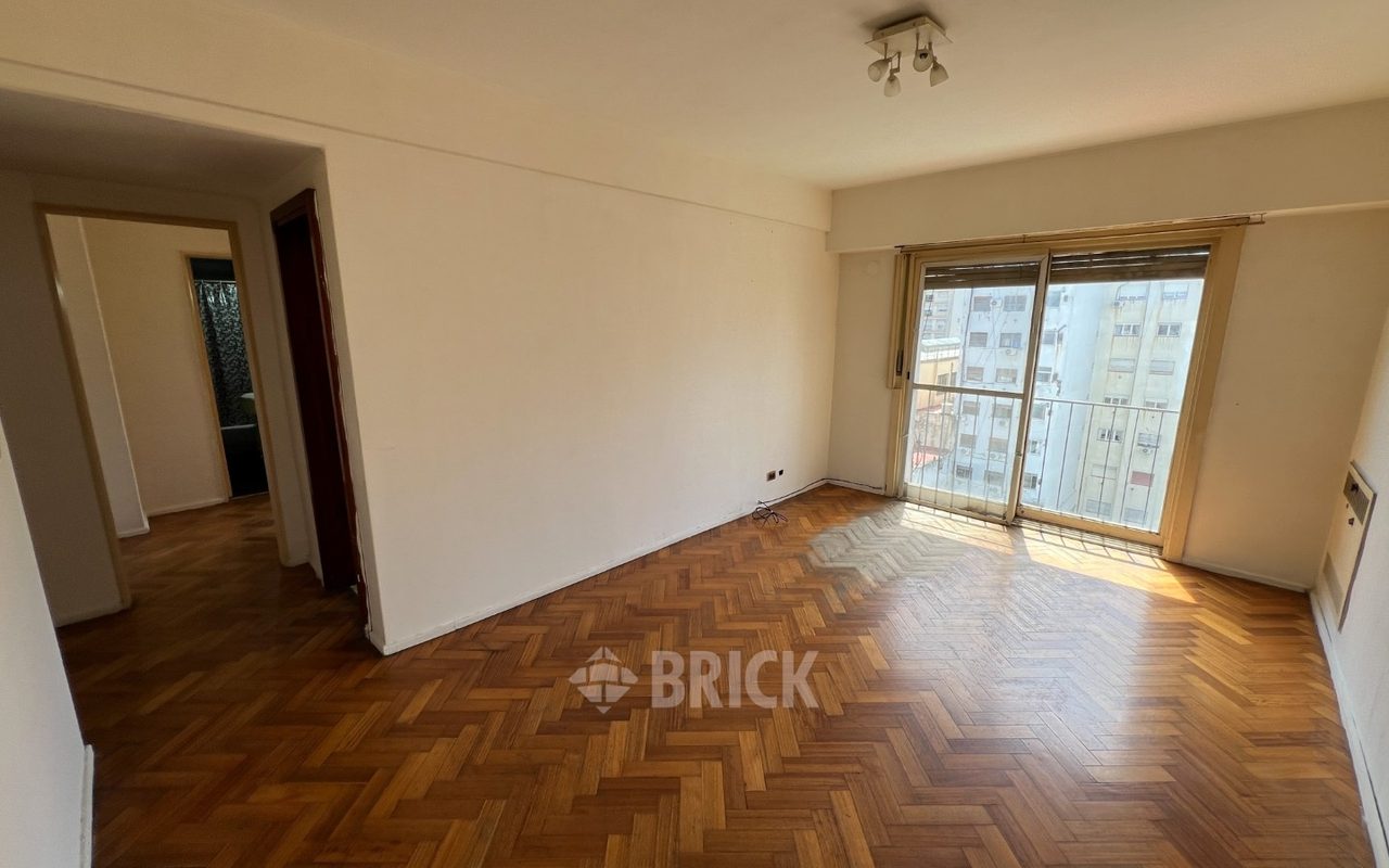 SARMIENTO al 2000 Piso 9 3