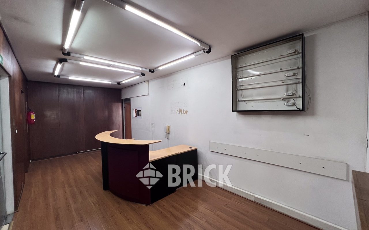 BELGRANO, AV. al 1300 Piso 9 1