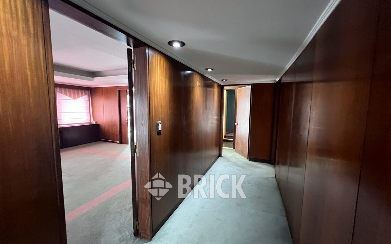 BELGRANO, AV. al 1300 Piso 9 14