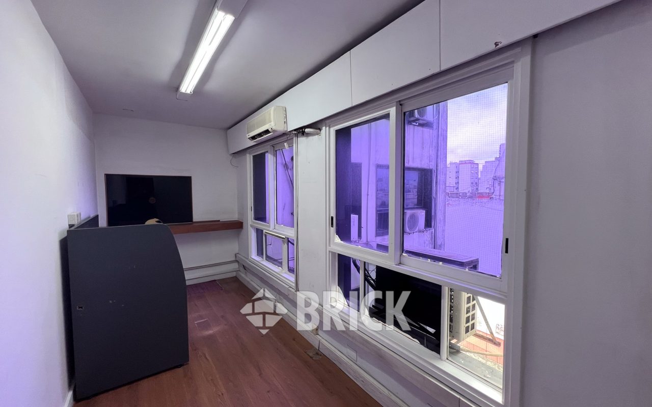 BELGRANO, AV. al 1300 Piso 9 29