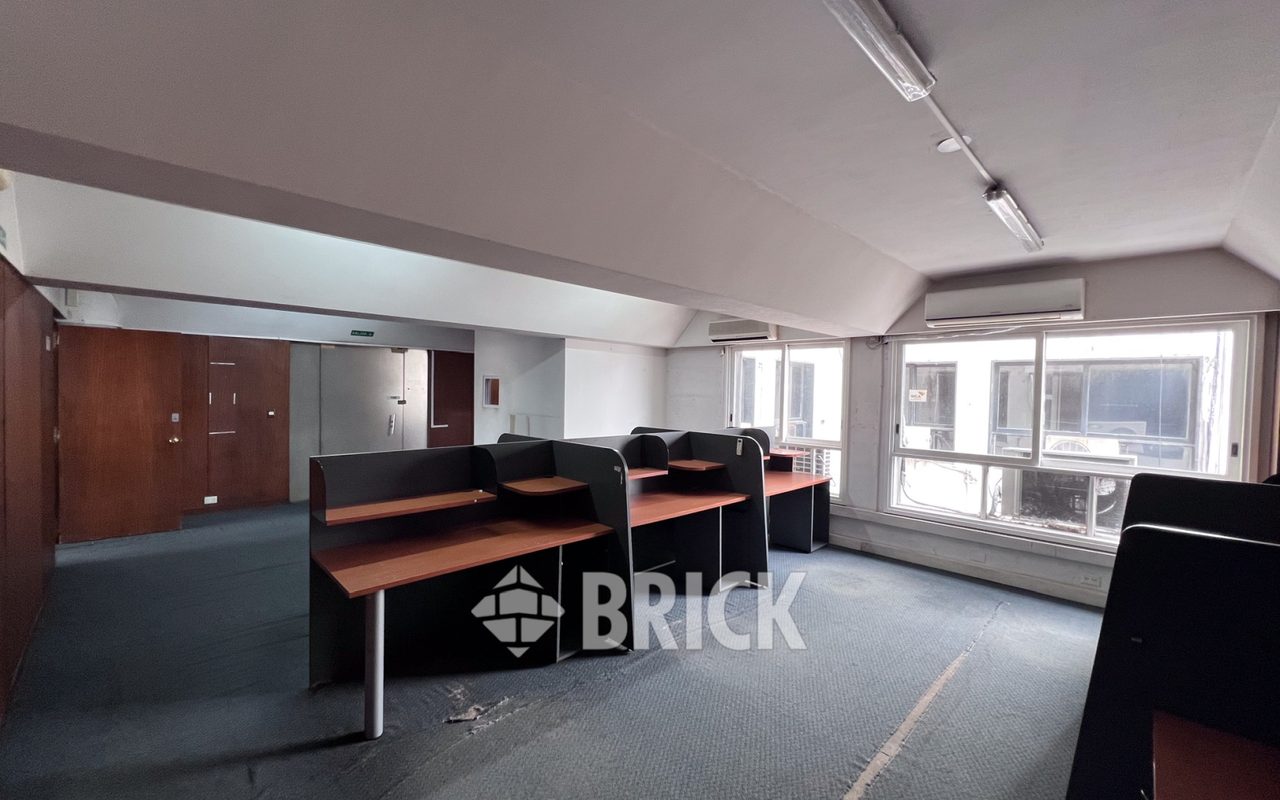 BELGRANO, AV. al 1300 Piso 9 31