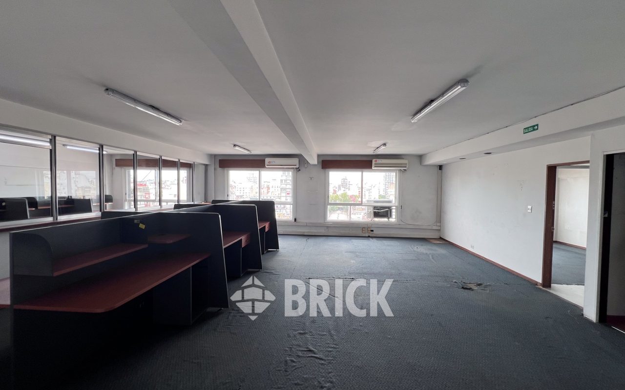 BELGRANO, AV. al 1300 Piso 9 32