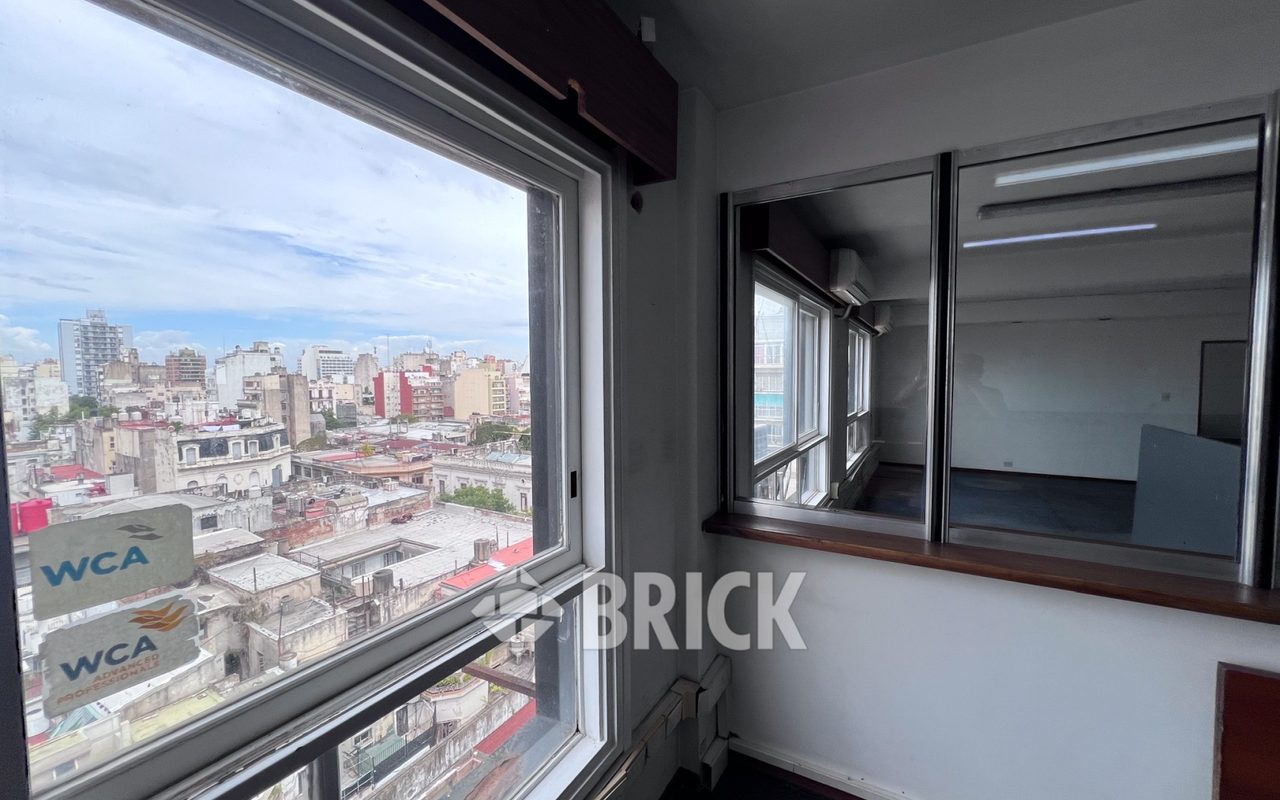 BELGRANO, AV. al 1300 Piso 9 37