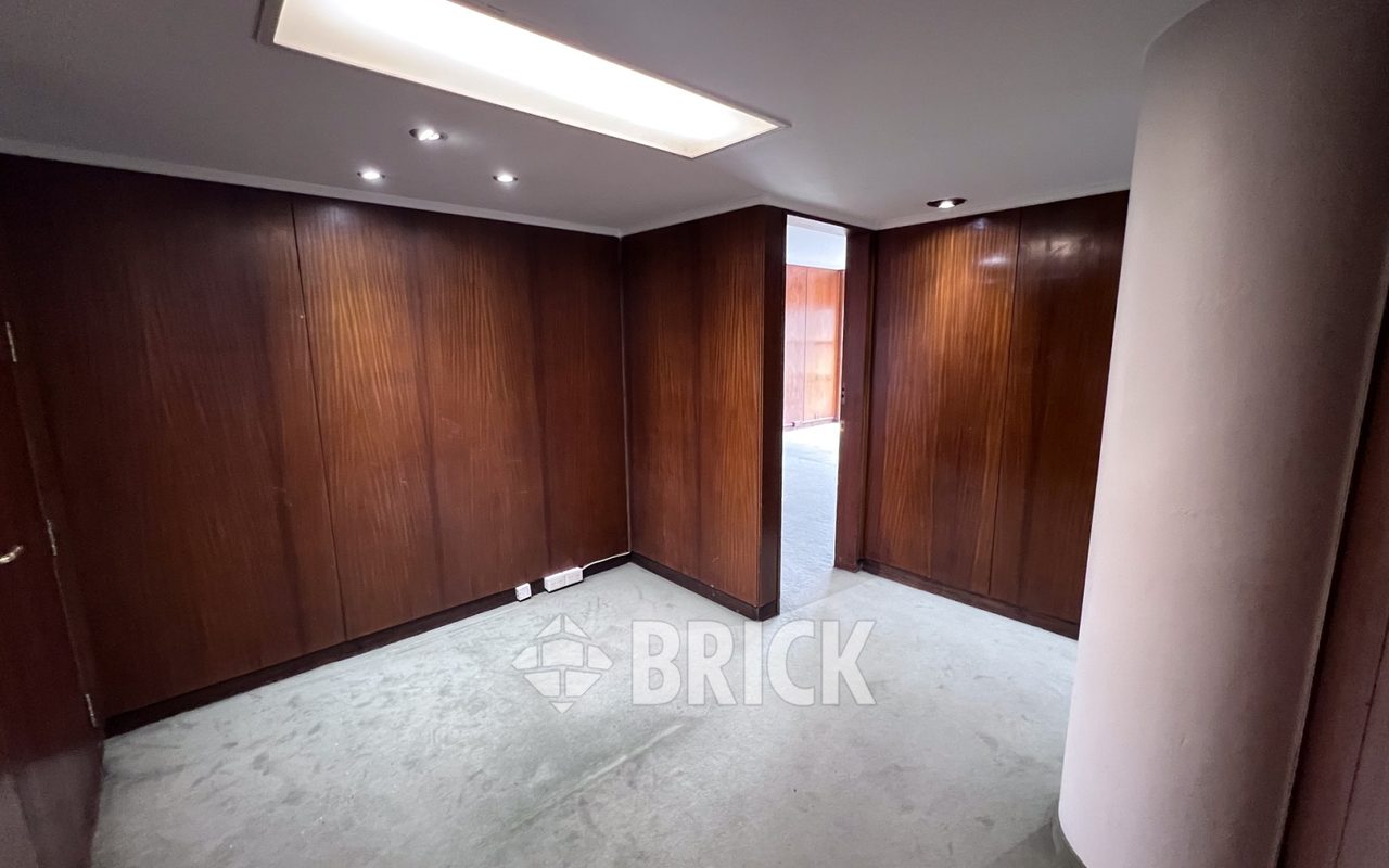 BELGRANO, AV. al 1300 Piso 9 4