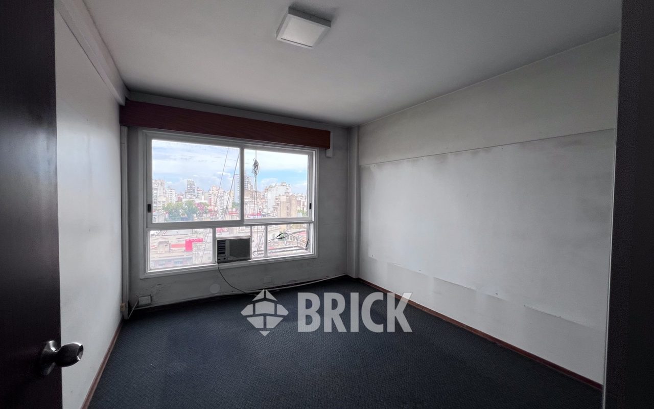 BELGRANO, AV. al 1300 Piso 9 41