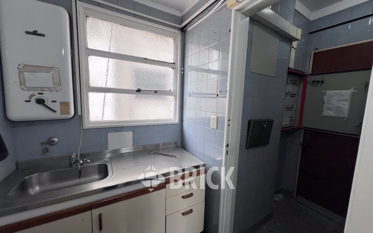 BELGRANO, AV. al 1300 Piso 9 46