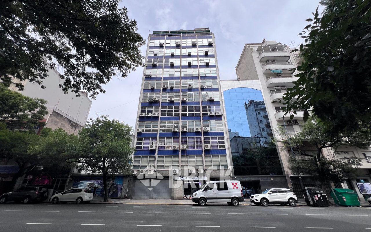 BELGRANO, AV. al 1300 Piso 9 49