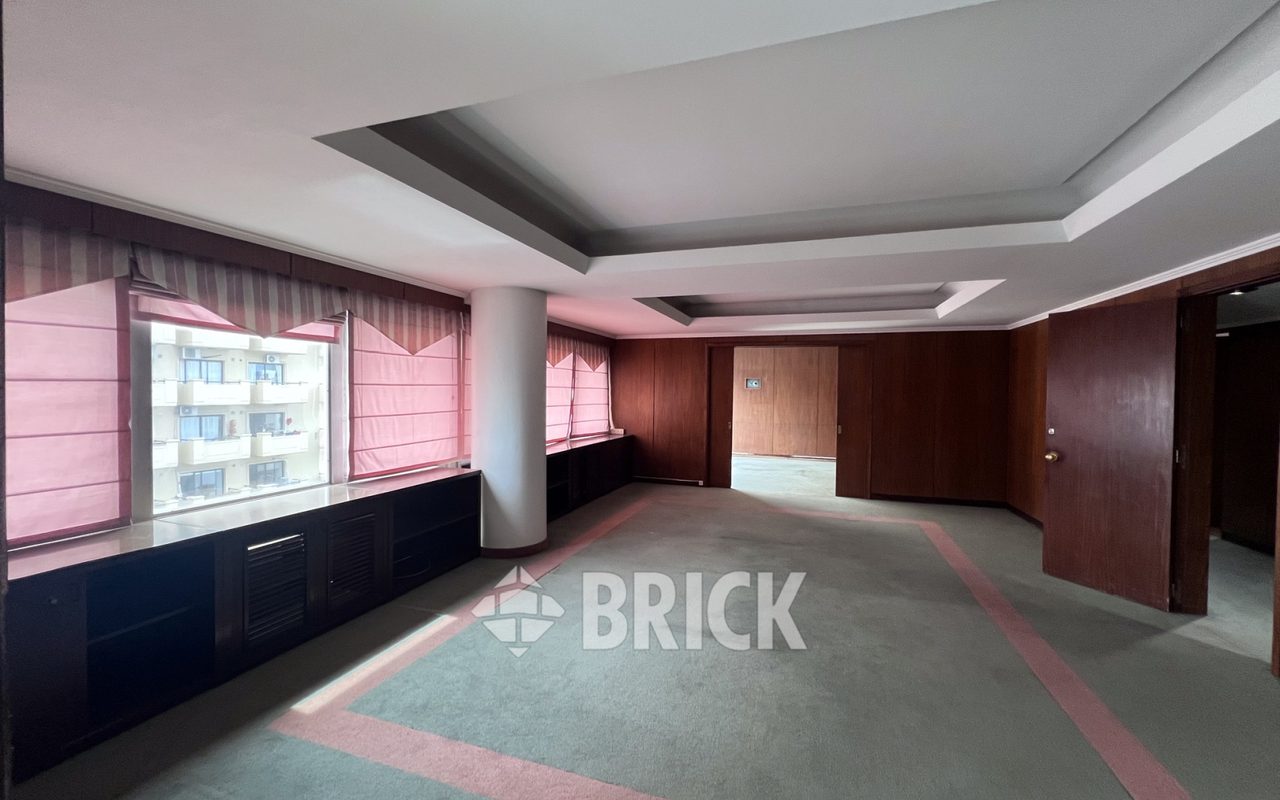 BELGRANO, AV. al 1300 Piso 9 9