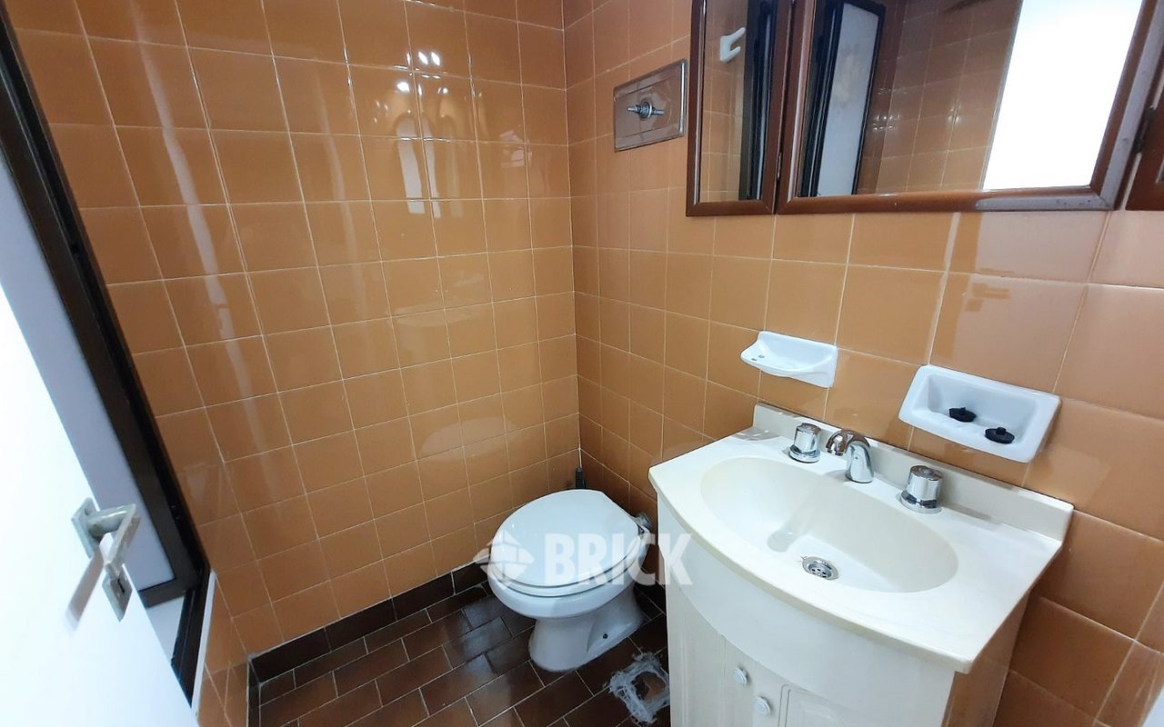 TUCUMAN al 3700 Piso 3 9