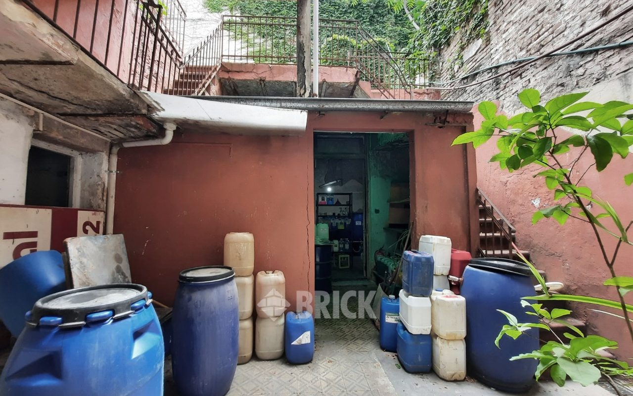 ALVAREZ THOMAS, AV. al 700 19