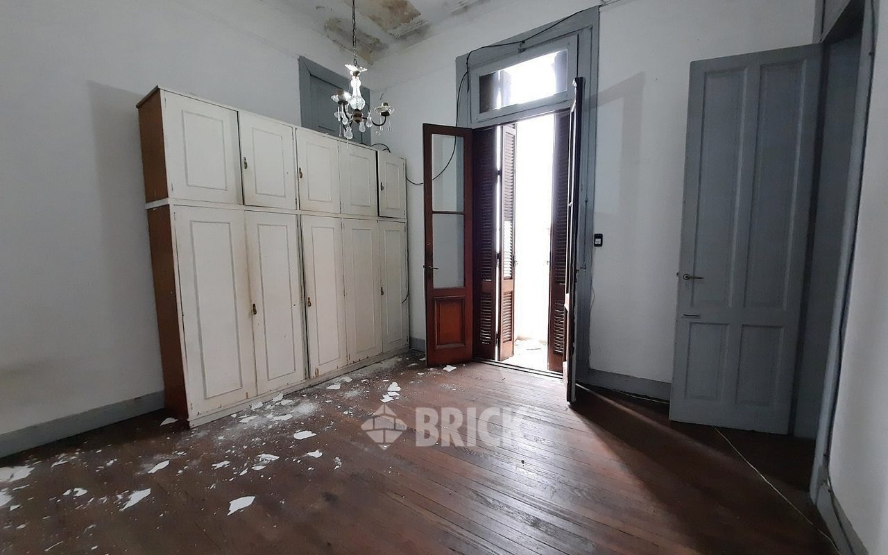 ALVAREZ THOMAS, AV. al 700 45