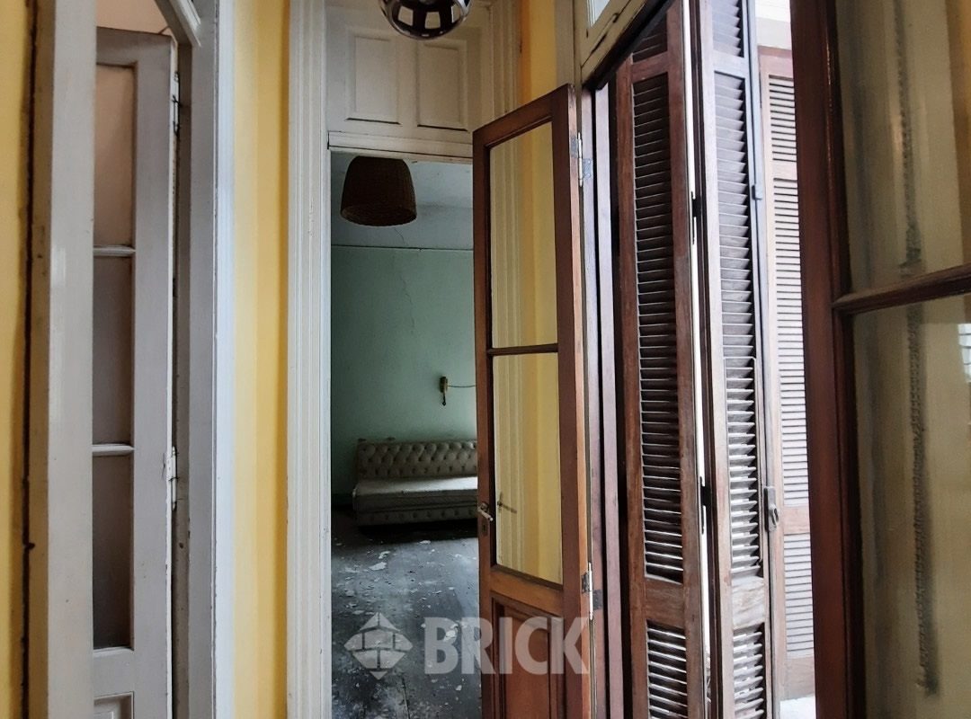 ALVAREZ THOMAS, AV. al 700 50