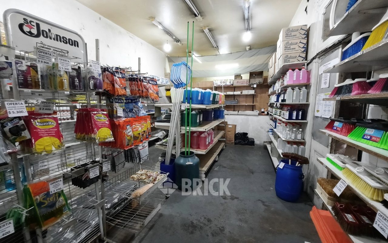 ALVAREZ THOMAS, AV. al 700 6