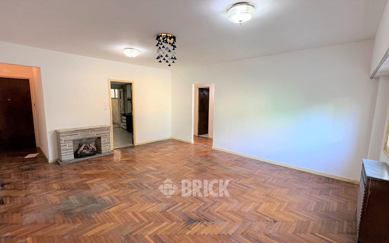 BACACAY al 2500 Piso 1 4