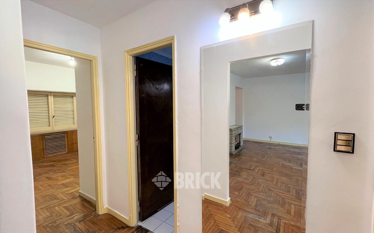 BACACAY al 2500 Piso 1 5