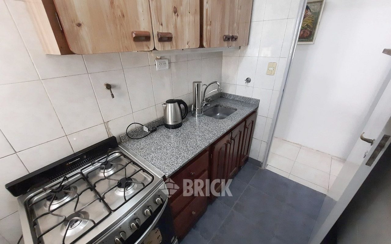 JUJUY, AV. al 500 Piso 6 24