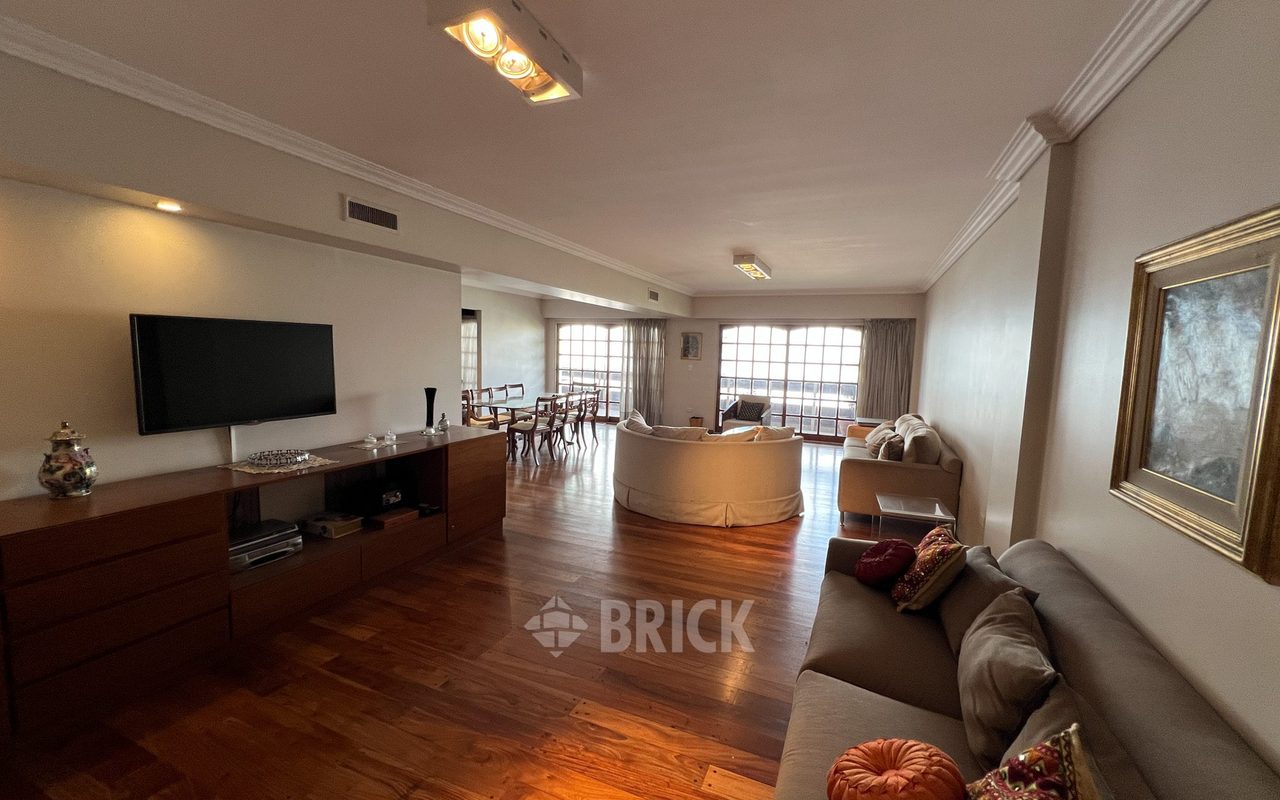 ALBERDI, JUAN B., AV. al 1000 Piso 6 15