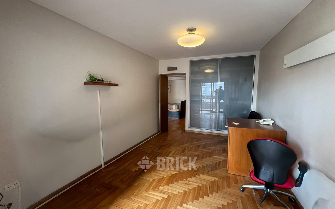 ALBERDI, JUAN B., AV. al 1000 Piso 6 25